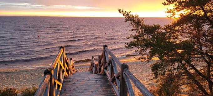 Вилла Le Refuge Saint-Henri-de-Taillon Экстерьер фото